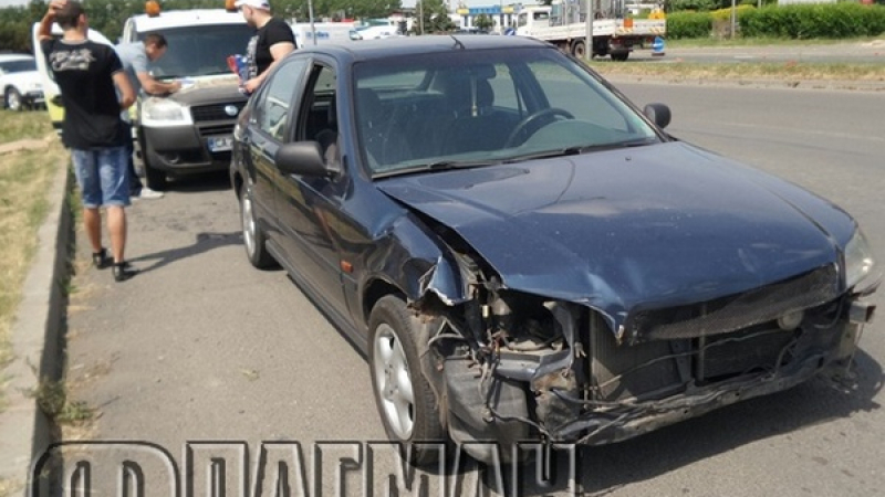 Шофьорка е причинила мелето с 8 пострадали край Равадиново