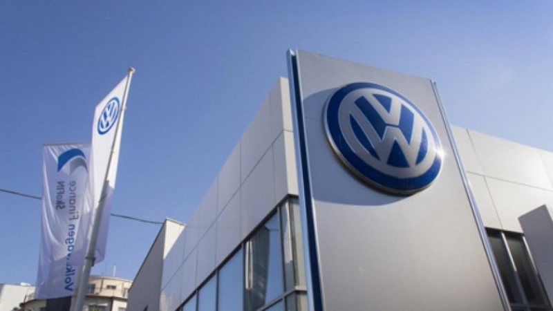 Гърция и Volkswagen подписват емблематична инвестиция