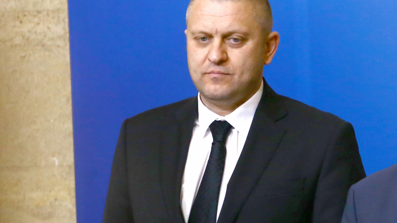 МВР разпитва свидетели за побоя в БНР, разследва девера на Великова