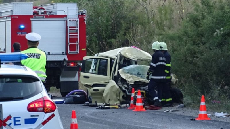 Извънредно: Кървав ужас с труп и ранени на "Марица", затвориха магистралата