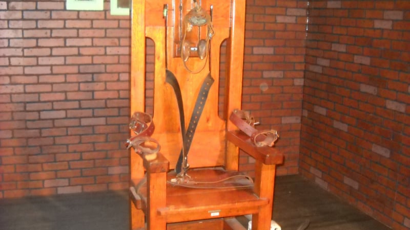 В  САЩ екзекутираха убиец на електрически стол по негово желание 