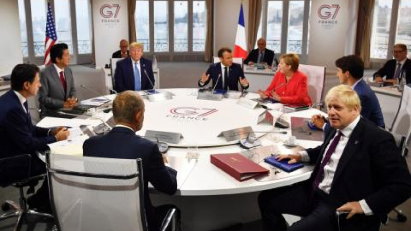 Френски евродепутат: Срещата на Г-7 е безполезна без Русия