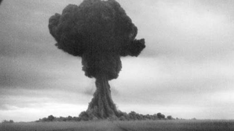 На 29 август 1949 г. бе изпитана първата съветска атомна бомба