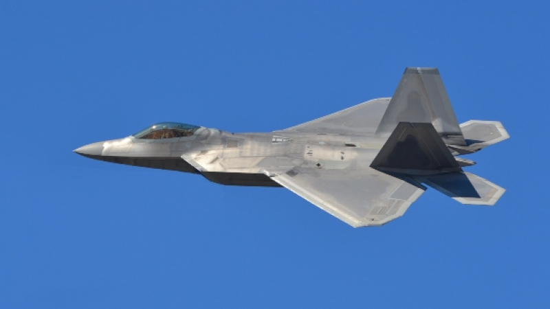 САЩ са бесни: Китай откраднаха F-35