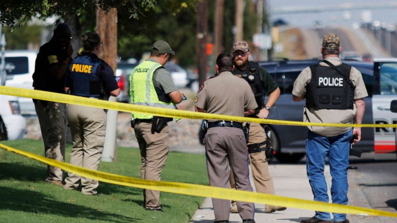 Стана ясно какво се е случило с касапина от Тексас часове преди стрелбата СНИМКИ
