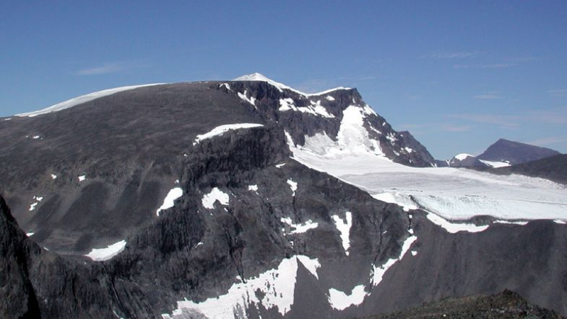 Най-високият връх в Швеция се стопи 