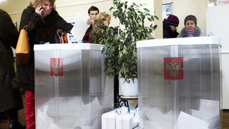 След протестите и арестите: 56 млн. руснаци гласуват на ключови избори 