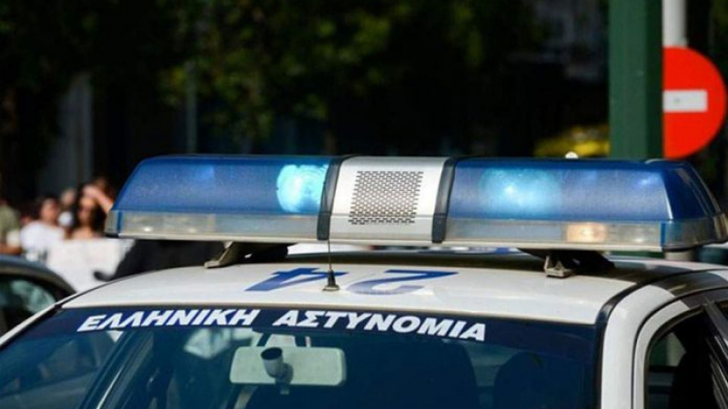 Стрелба в ценръра на Атина пo туристически автобус