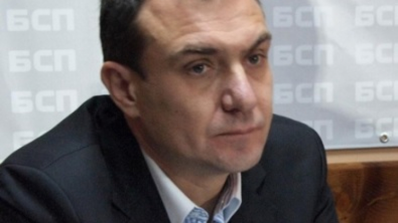 Гуцанов в Карлово: БСП е против оръжие за Украйна и компромиси за Македония