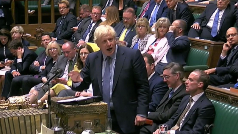 Борис Джонсън влезе в парламента и шашна всички с предложението си