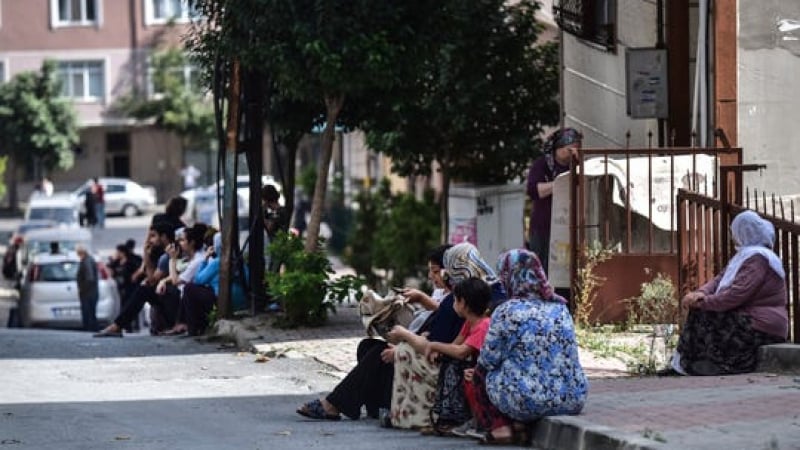 Още ужасни новини след зверския трус в Истанбул