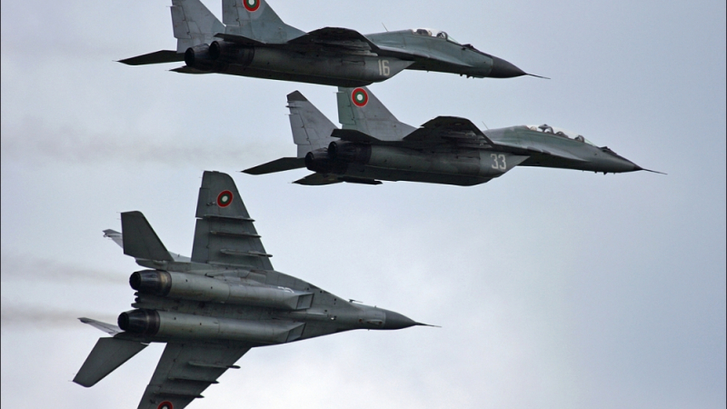 Радиоелектронна война над България, НАТО и родните ВВС участват 