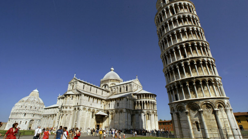 Като Джизъса: Туристи спретнаха голяма поразия в Италия 
