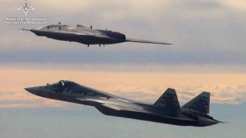 Руският ударен безпилотен апарат “Ловец” ще промени тактиката на авиацията