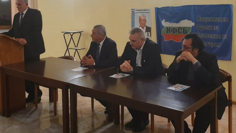Валери Симеонов в Разград: Достойните хора от НФСБ, ВМРО и Атака ще работят заедно за избирателите