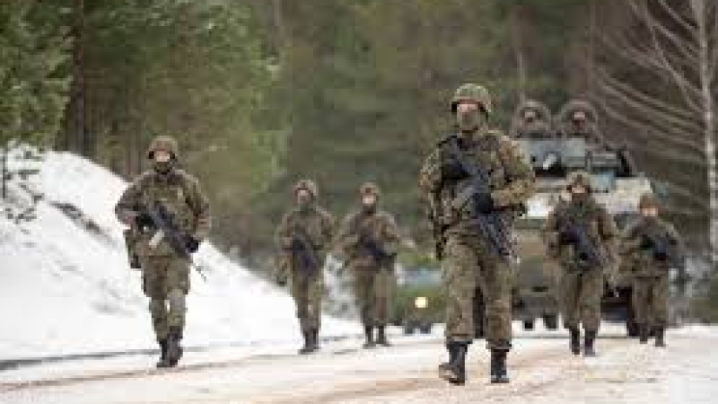 Русия припомни на НАТО за Сталинград след поръчка на зимни униформи СНИМКА