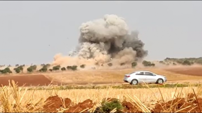 Появиха се КАДРИ от удара на Су-34 по електроцентрала на терористите в Сирия