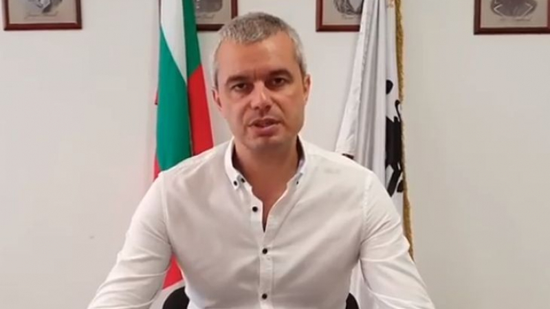 Костадин Костадинов: Негласуването е протест на гражданите, който подкрепя управляващите