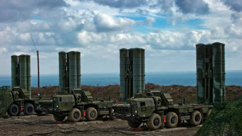 Руското министерство на отбраната получи предсрочно комплект С-400