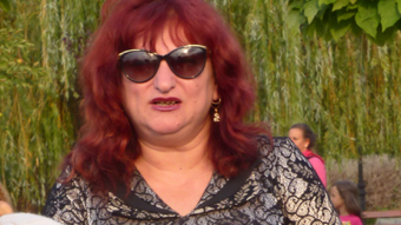Кметицата на Бобов Дол Елза Величкова разследвана за злоупотреби с общински средства дни преди местния вот