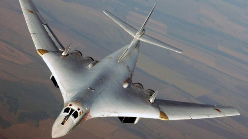 Ракетоносци Ту-160 кацнаха за първи път в ЮАР