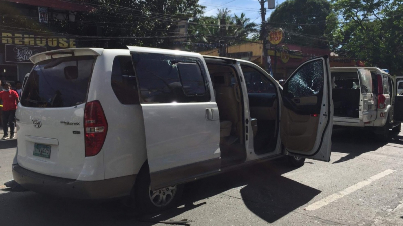 Застреляха филипински кмет, замесен с наркотици СНИМКИ 18+