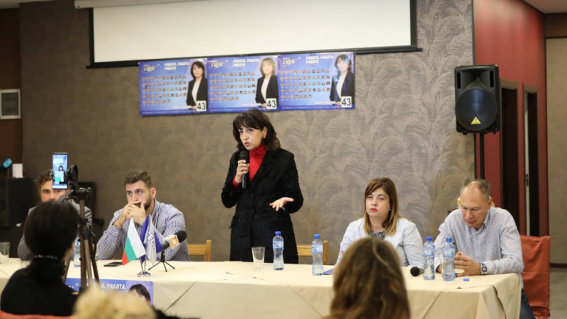 Кандидатът на ГЕРБ за кмет на Русе инж. Диана Иванова: В неделя ще решим дали искаме да дръпнем ръчната спирачка на Русе или да продължим с по-висока скорост напред 