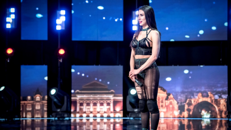 Танцьорка шашна "България търси талант", призна, че иска да... СНИМКИ