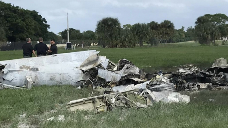 Смъртоносна самолетна катастрофа във Флорида СНИМКА