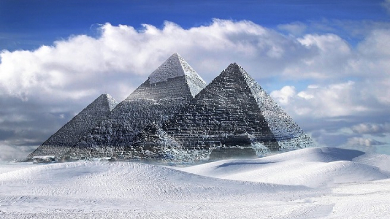 Учени: Извънземните са оставили на Земята огромни древни пирамиди СНИМКИ