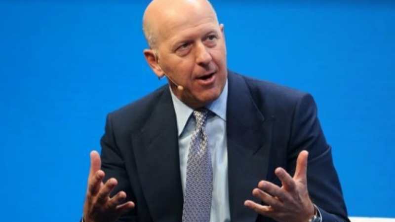 Шеф на Goldman Sachs обясни вредата от отрицателните лихви
