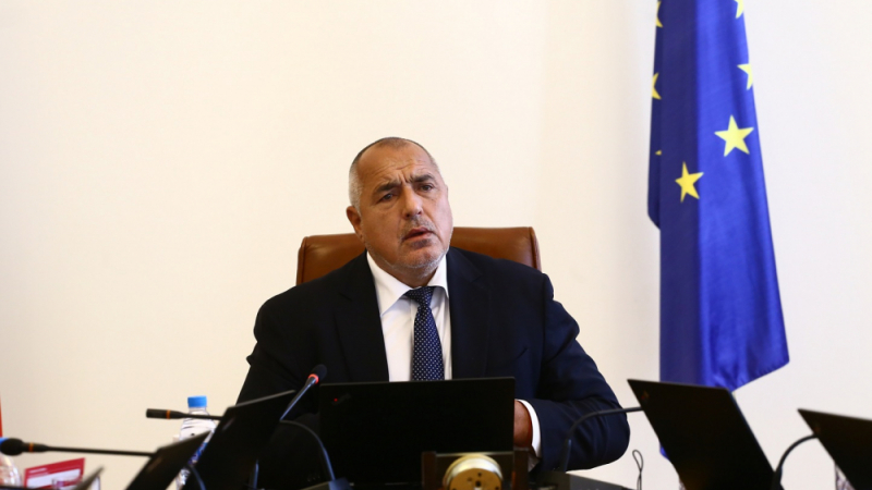 Борисов инспектира строежа на газовата връзка между Гърция и България ВИДЕО