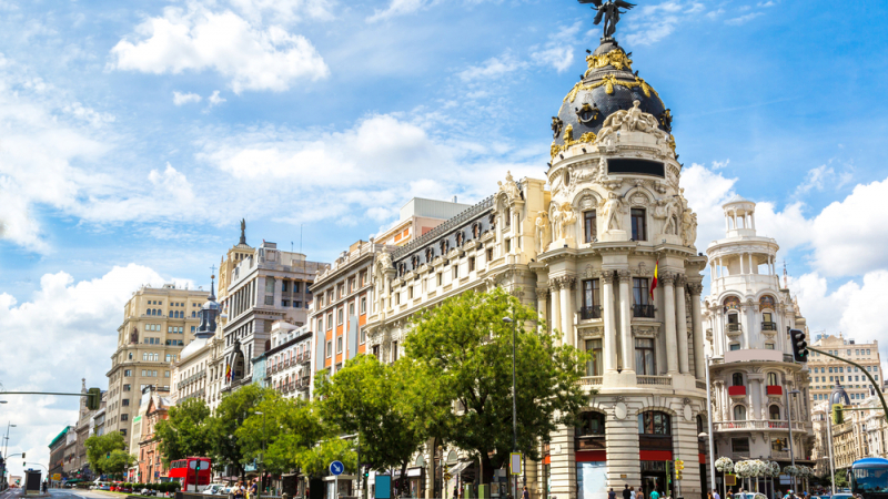 Страшна зараза в Мадрид, паниката расте 