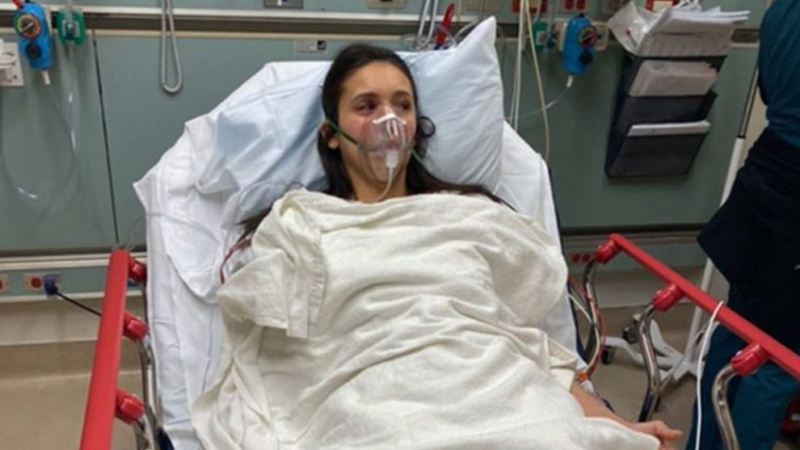 Нина Добрев е в спешното отделение на болница СНИМКИ