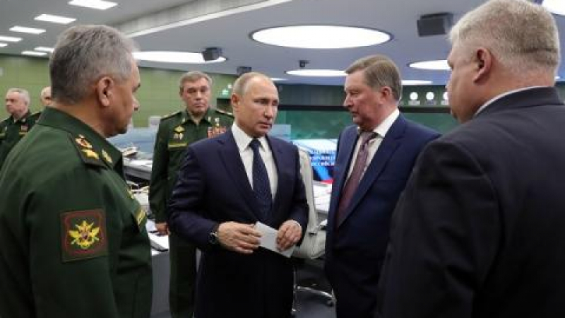 Ройтерс: Влиятелен политик урежда среща на 4 очи между Путин и Зеленски