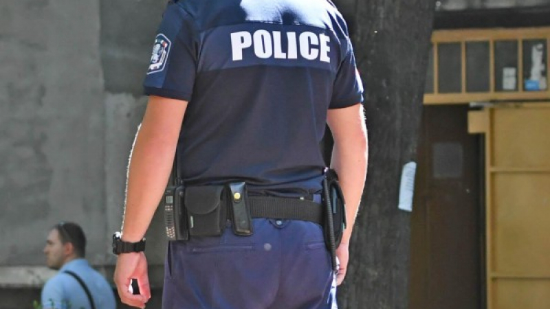 Полицай от Пловдив завлякъл десетки семейства с много пари
