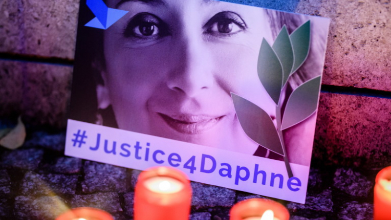 Арестуваха посредник на убийството на журналистката Дафне Галиция