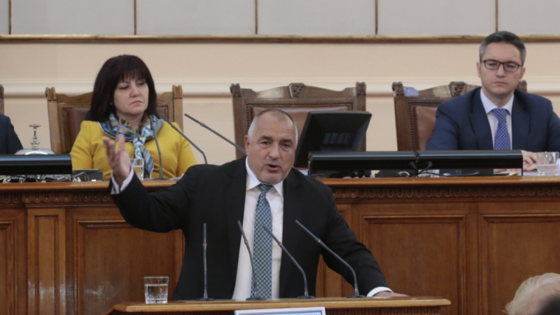 Премиерът тушира Нинова и посочи най-голямата й лъжа към българите