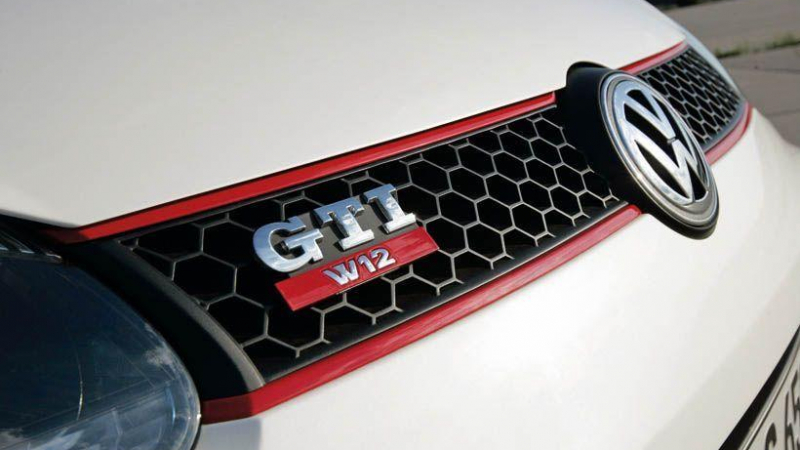 Това е най-мощният, най-бърз и широк Golf GTI СНИМКИ