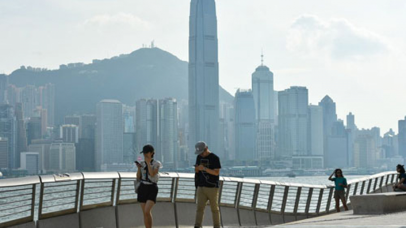 Рекорден спад на посетителите в Хонконг за последните 16 години