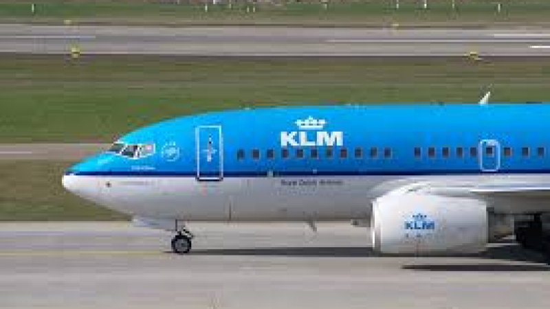 Извънредна ситуация със самолет на KLM ВИДЕО