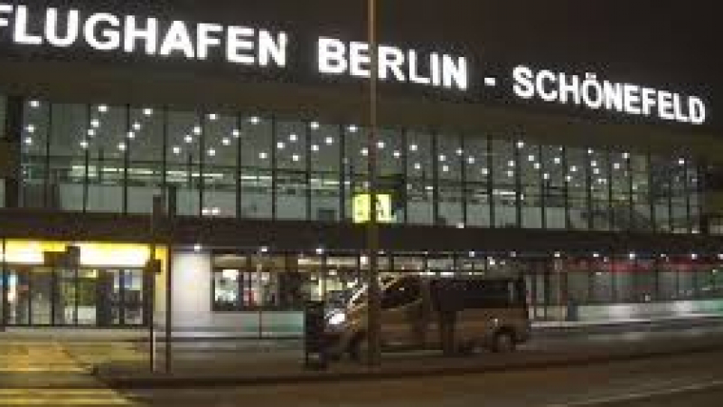Паника край берлинското летище "Шьонефелд" заради бомба