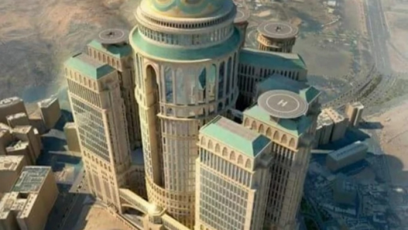 Вижте за първи път най-гигантският хотел в света - Абрадж Кудай край Мека