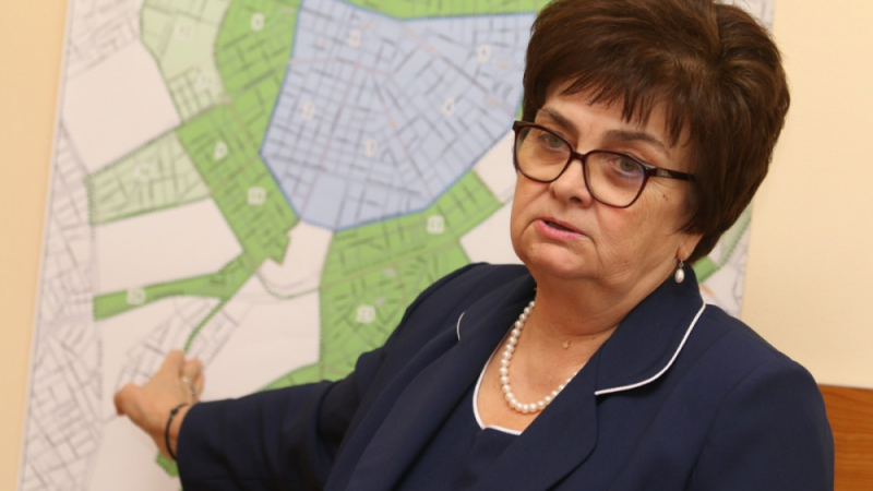 Шефката на ЦГМ обясни защо не се строят нови паркинги в София 