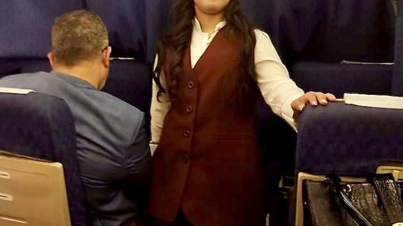 Египтянка стана първата стюардеса със синдром на Даун