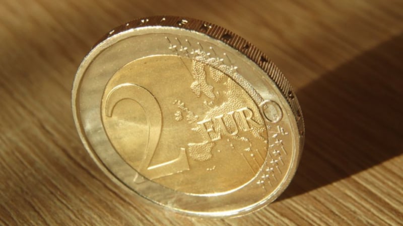 Погледнете в джоба си: За тези монети от 2 евро нумизматите дават повече от 2000 евро