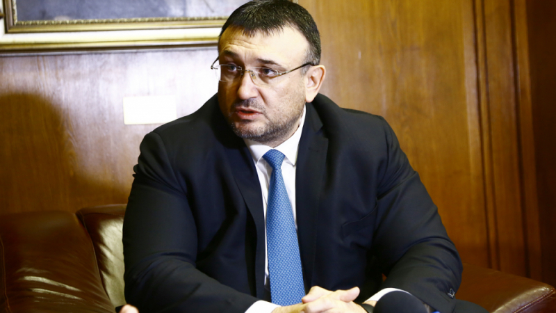 Министър Маринов с извънредни подробности за последните обири в страната