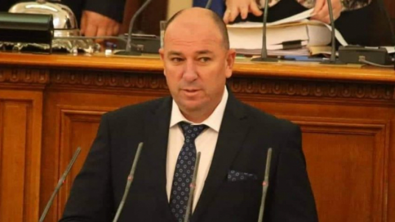 Скандал! Депутат от ВМРО към общинар в Петрич: Боклук! Мръсно ко**ле! АУДИО