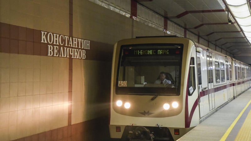 Чудни новини: 90 000 софиянци слизат от колите заради метрото