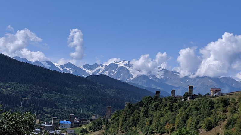 Най-високото непрекъснато обитавано селище в Европа – една смайваща планинска история